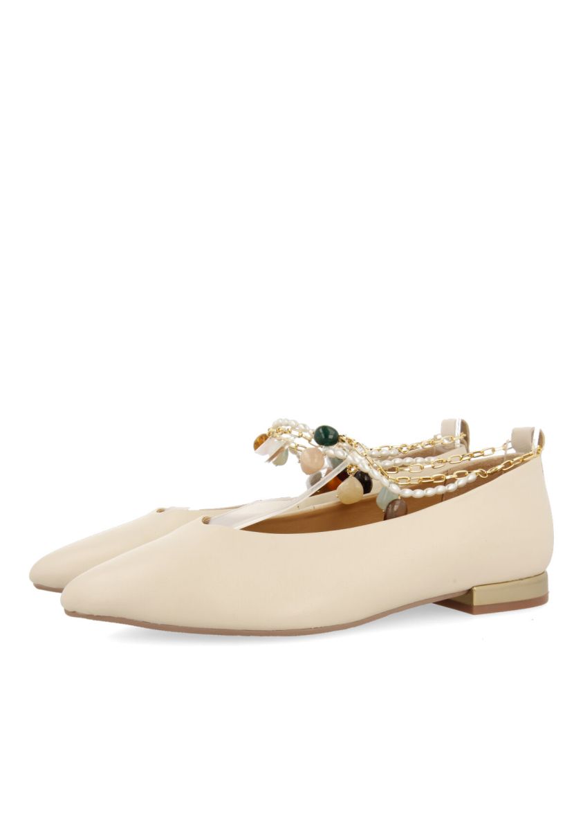 17197-bailarinas-off-white-de-piel-con-pulsera-al-tobillo-con-perlas-y-cadena-para-mujer-lezinnes-off-white-1.jpg