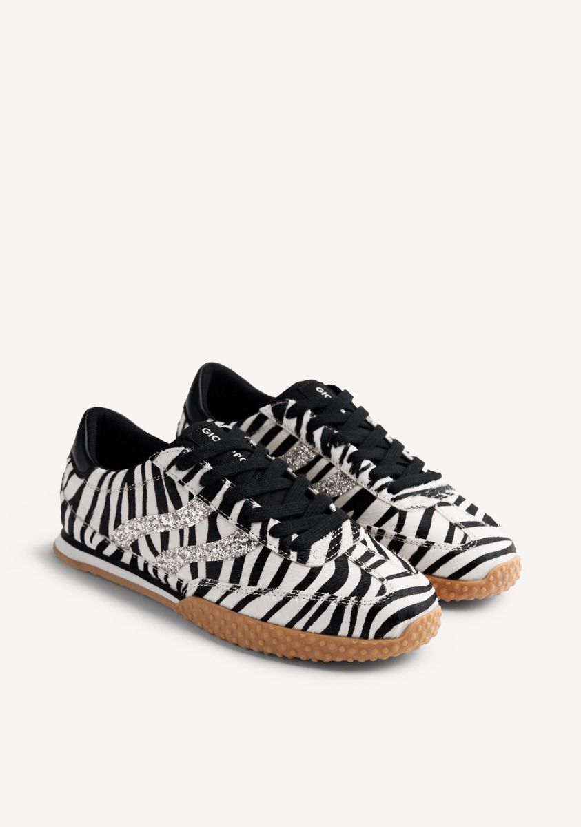 1723-zapatillas-piel-estampado-animal-halstad-cebra-1.jpg