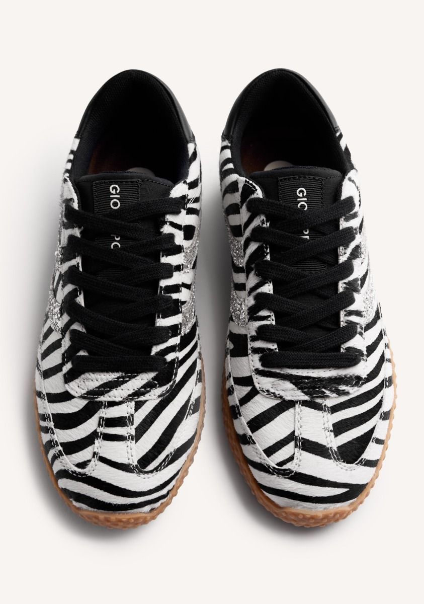 1723-zapatillas-piel-estampado-animal-halstad-cebra-1.jpg