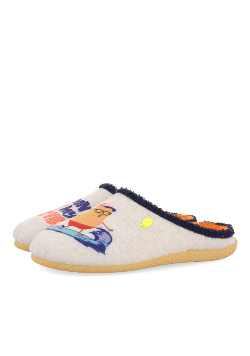 17785-zapatillas-de-estar-por-casa-gris-samer-gris-1.jpg