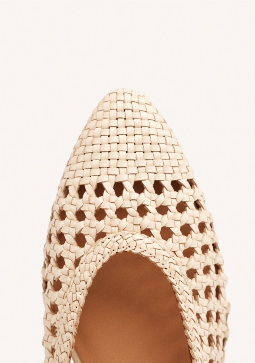 18061-bailarinas-trenzadas-de-piel-en-color-off-white-para-mujer-guatavita-off-white-1.jpg