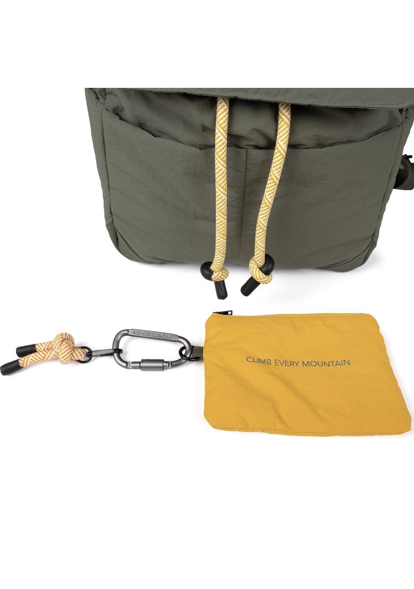 18144-mochila-acolchada-color-caqui-con-bolsillos-ortley-kaki-1.jpg