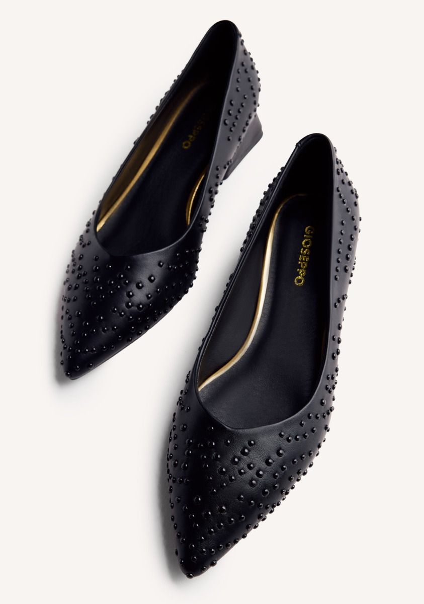 1867-zapatos-tac-n-tachas-madelia-negro-1.jpg