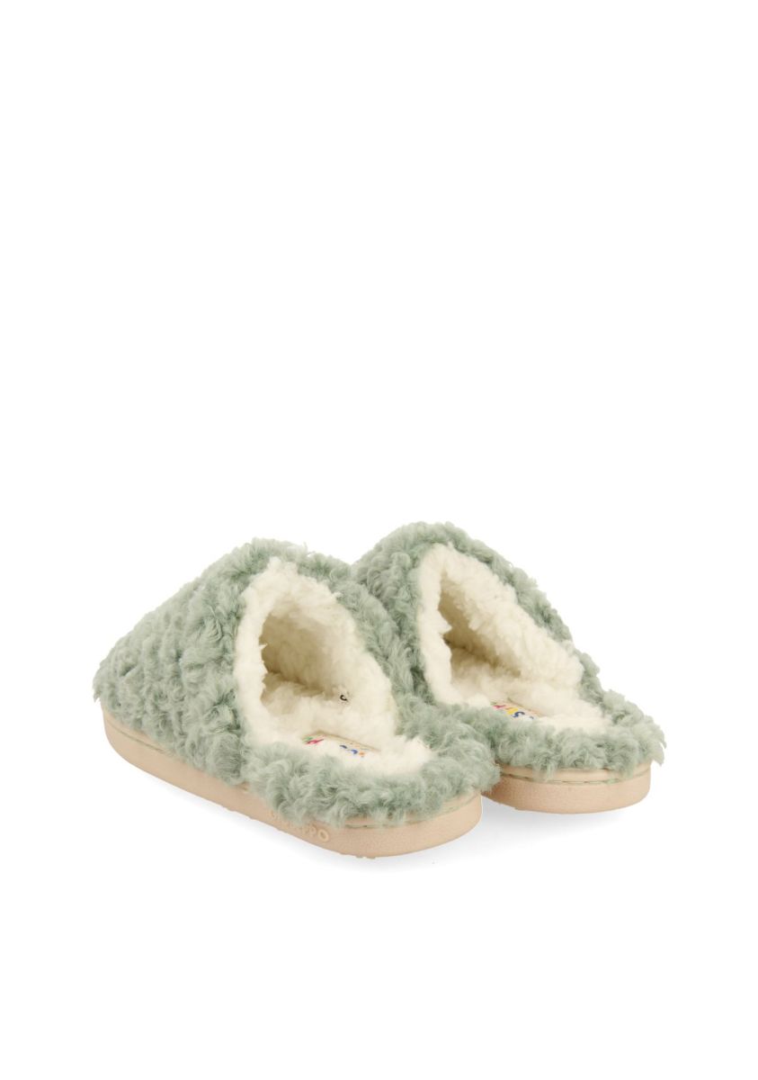 18766-zapatillas-de-estar-por-casa-destalonadas-verde-menta-para-ni-a-y-ni-o-senja-menta-1.jpg
