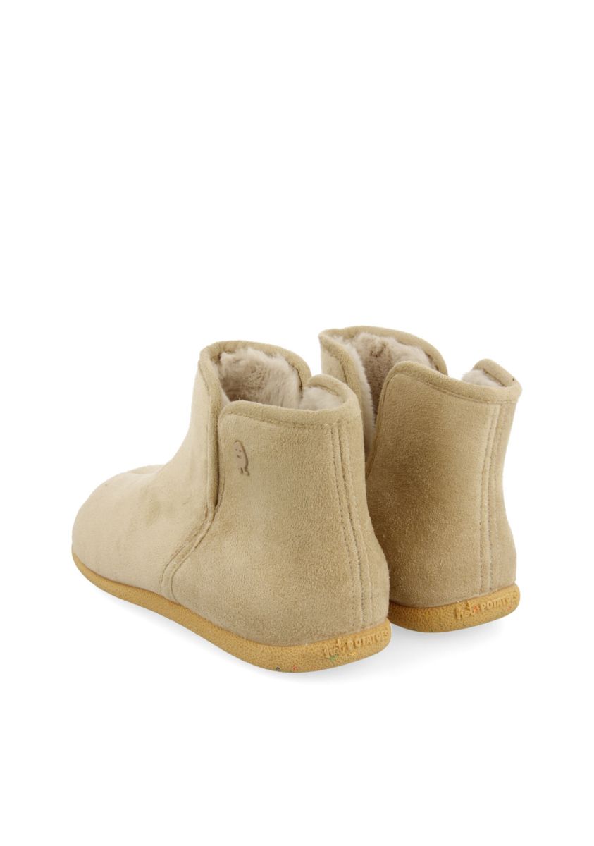 19001-zapatillas-de-estar-por-casa-beige-tipo-bot-n-con-detalle-de-pelo-sifjord-beig-1.jpg