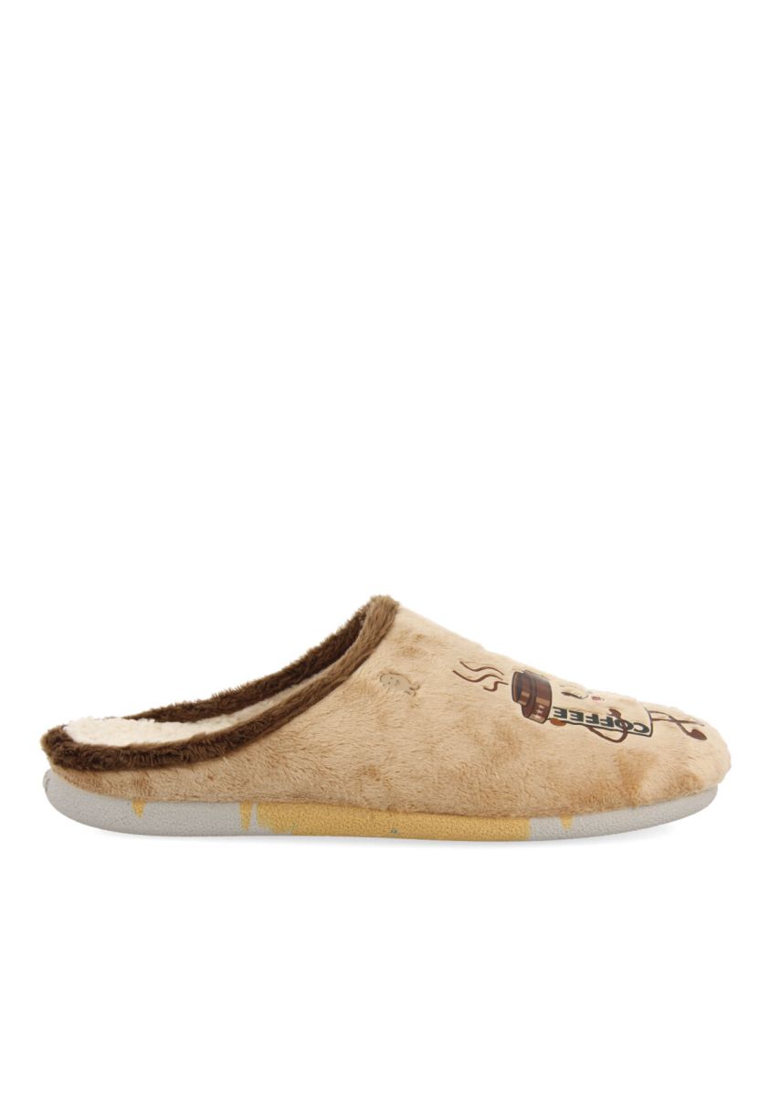 19054-zapatillas-de-estar-por-casa-de-pelo-beige-con-patatilla-con-mensaje-golspie-beig-1.jpg