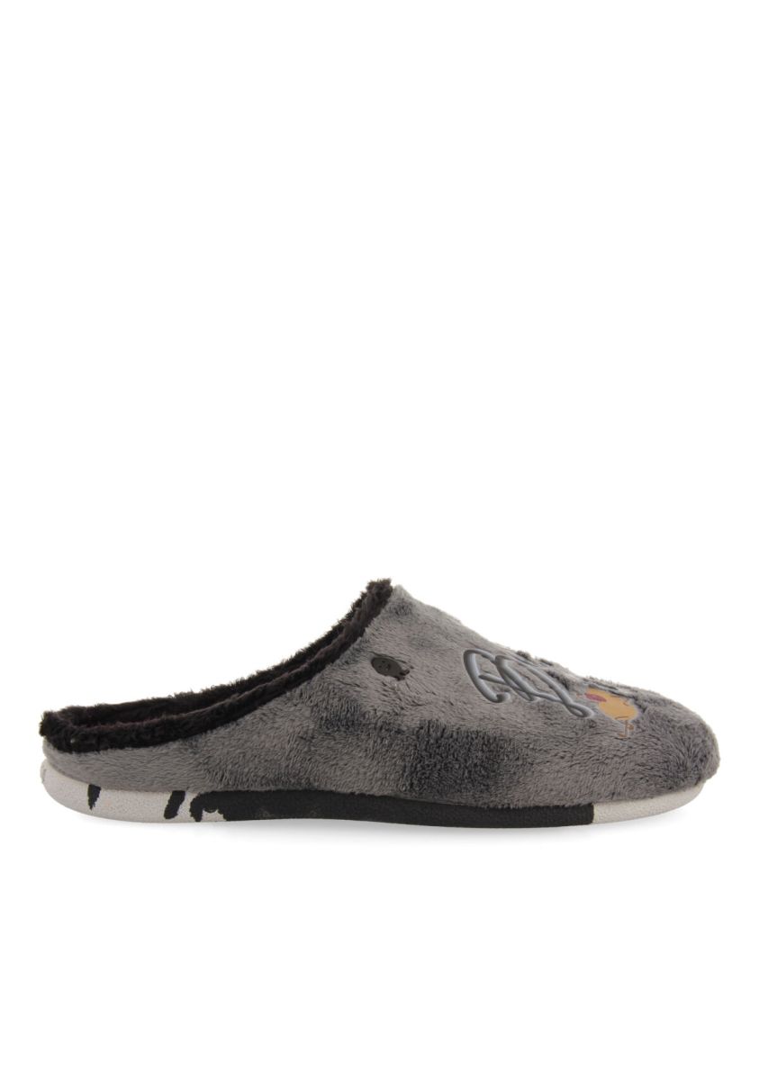 19063-zapatillas-de-estar-por-casa-de-pelo-gris-con-patatilla-con-mensaje-hardegg-gris-1.jpg