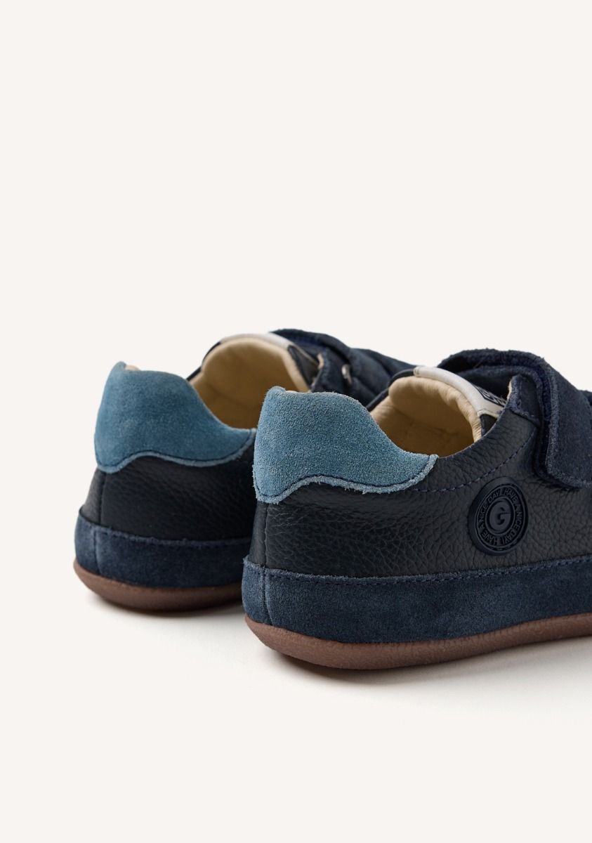 1935-gioseppo-barefoot-zapatillas-piel-onekama-marino-1.jpg