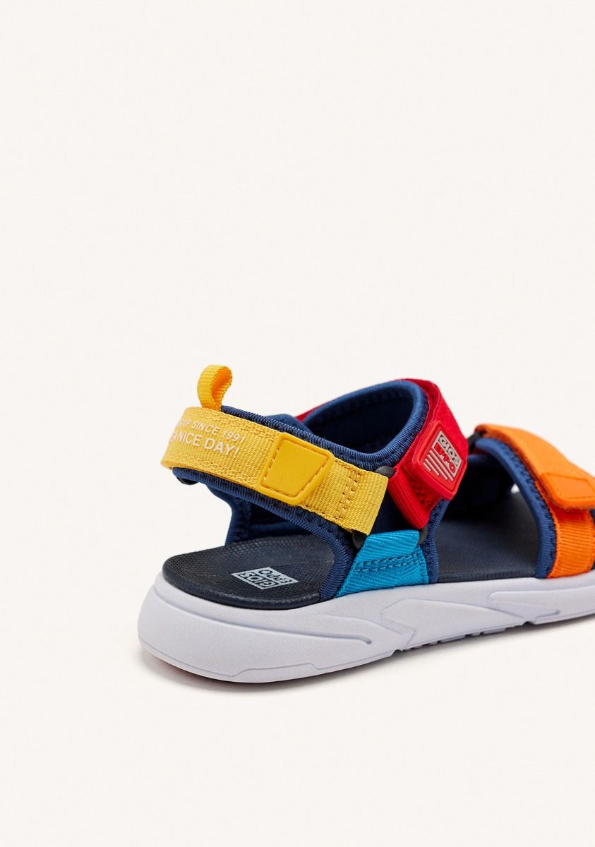 19395-chanclas-deportivas-multicolor-para-ni-o-y-ni-a-bunnel-multicolor-1.jpg
