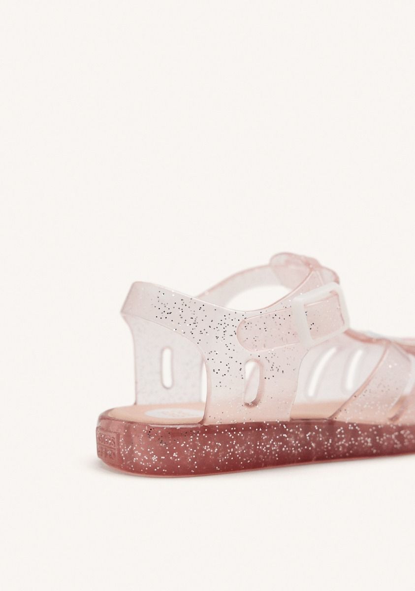19522-cangrejeras-color-rosa-con-glitter-y-parche-de-osito-para-beb-newberg-rosa-1.jpg