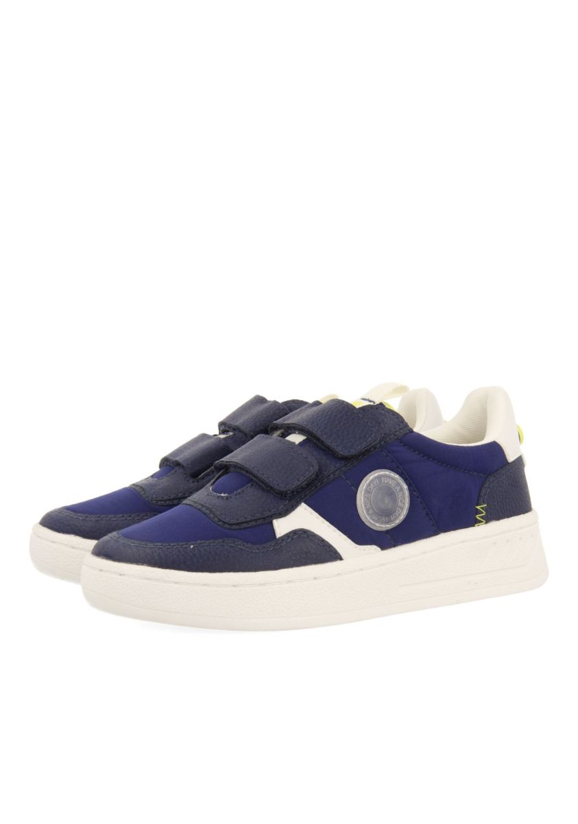 19926-sneakers-color-azul-marino-estilo-retro-con-detalles-de-color-para-ni-a-y-ni-o-welaka-marino-1.jpg