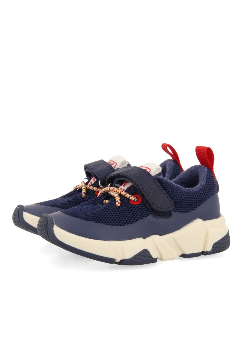 19976-sneakers-color-azul-marino-con-acentos-de-color-para-beb-yulee-marino-1.jpg