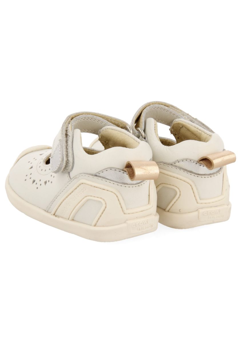 20176-sandalias-blancas-de-piel-estilo-cangrejeras-con-picados-fantas-a-para-beb-paignton-blanco-1.jpg