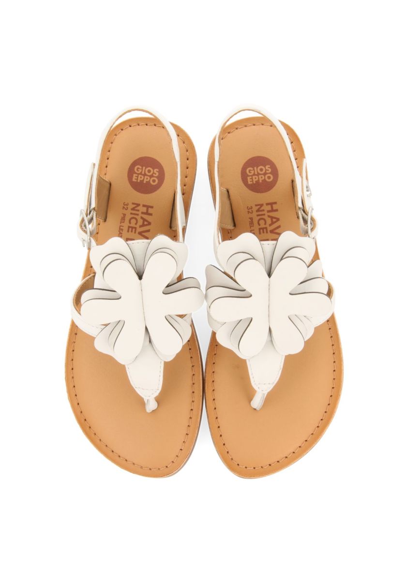SANDALIAS BLANCAS DE PIEL ESTILO GRIEGAS CON ADORNO DE FLORES PARA NIÃA Y NIÃO SUKE - BLANCO 1 20231-sandalias-blancas-de-piel-estilo-griegas-con-adorno-de-flores-para-ni-a-y-ni-o-suke-blanco-1.jpg