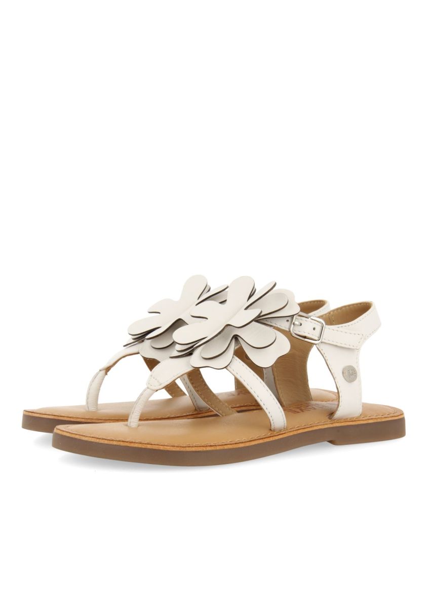 20231-sandalias-blancas-de-piel-estilo-griegas-con-adorno-de-flores-para-ni-a-y-ni-o-suke-blanco-1.jpg