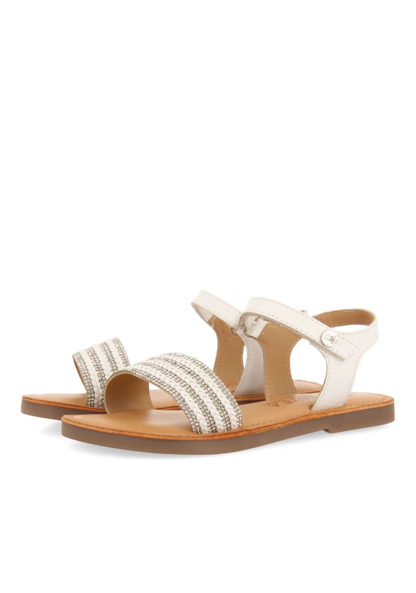 20380-sandalias-color-blanco-de-piel-con-pedrer-a-y-cierre-ajustable-para-ni-a-y-ni-o-stubica-blanco-1.jpg