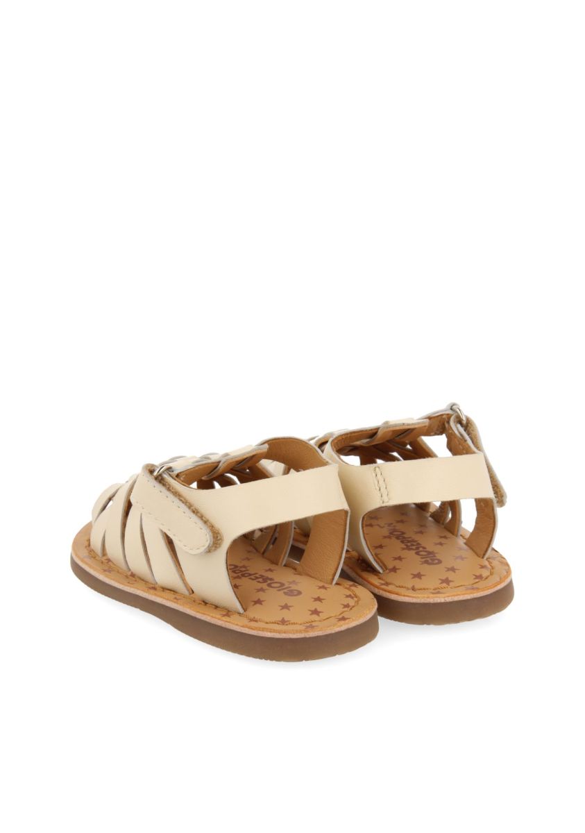20560-sandalias-color-off-white-de-piel-estilo-cangrejera-para-beb-harrah-off-white-1.jpg