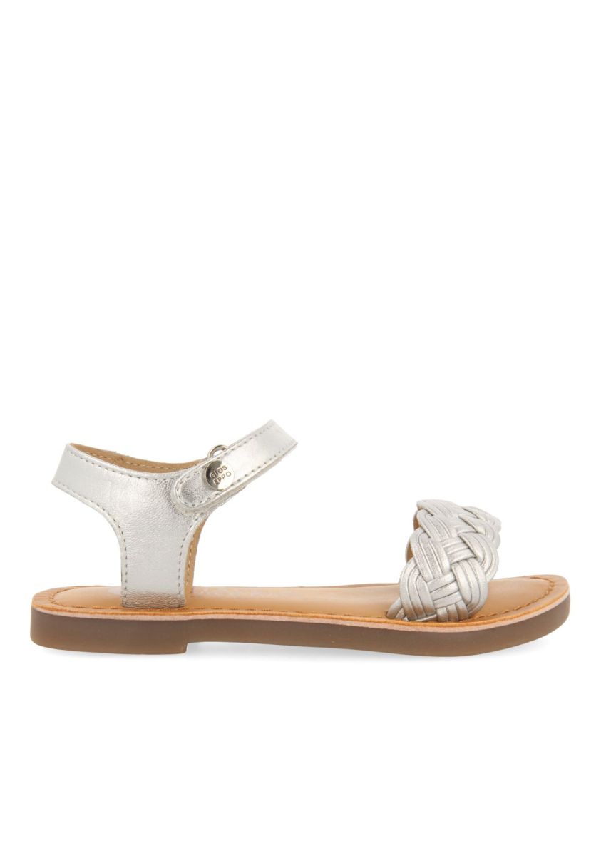 SANDALIAS PLATEADAS DE PIEL CON TRENZADO Y CIERRE AJUSTABLE PARA NIÃA Y NIÃO MANASTIR - PLATA 1 20761-sandalias-plateadas-de-piel-con-trenzado-y-cierre-ajustable-para-ni-a-y-ni-o-manastir-plata-1.jpg