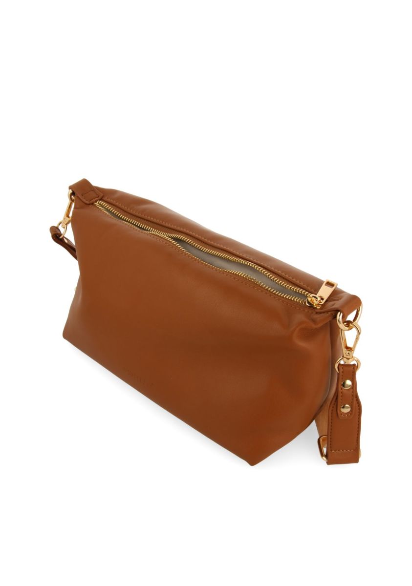 20943-bolso-color-cuero-con-bandolera-carantec-cuero-1.jpg