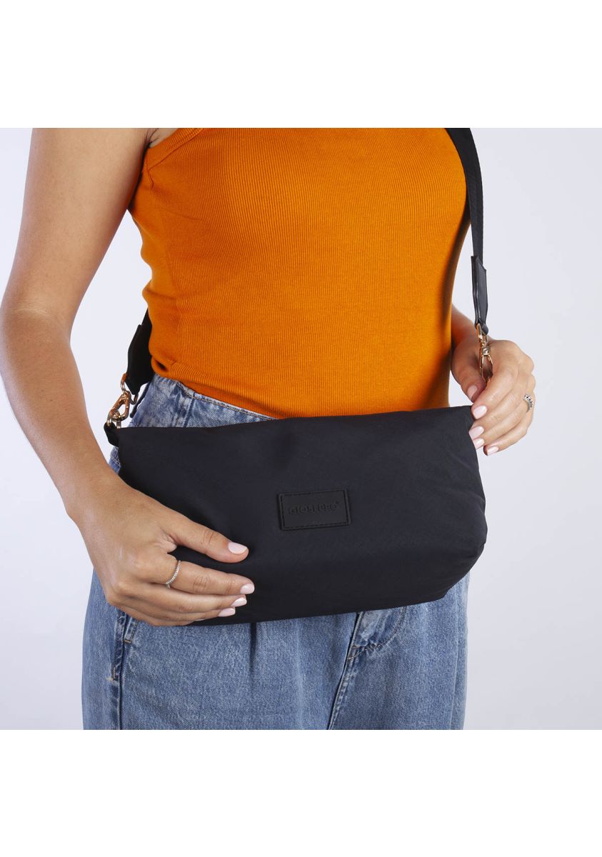 BOLSO BANDOLERA NEGRO CON ASA EN CONTRASTE ALSEA - NEGRO