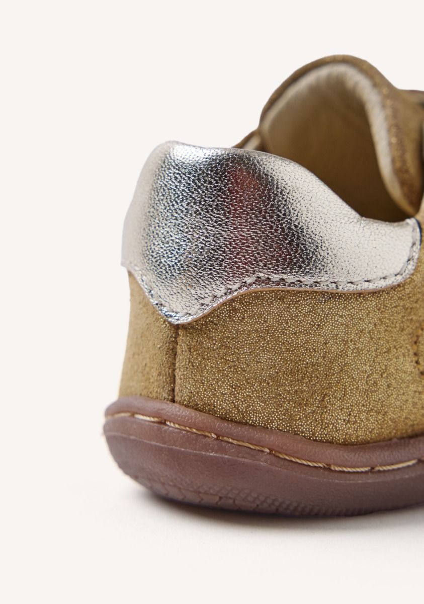 2097-gioseppo-barefoot-zapatillas-piel-serraje-brillo-bemidji-oro-1.jpg