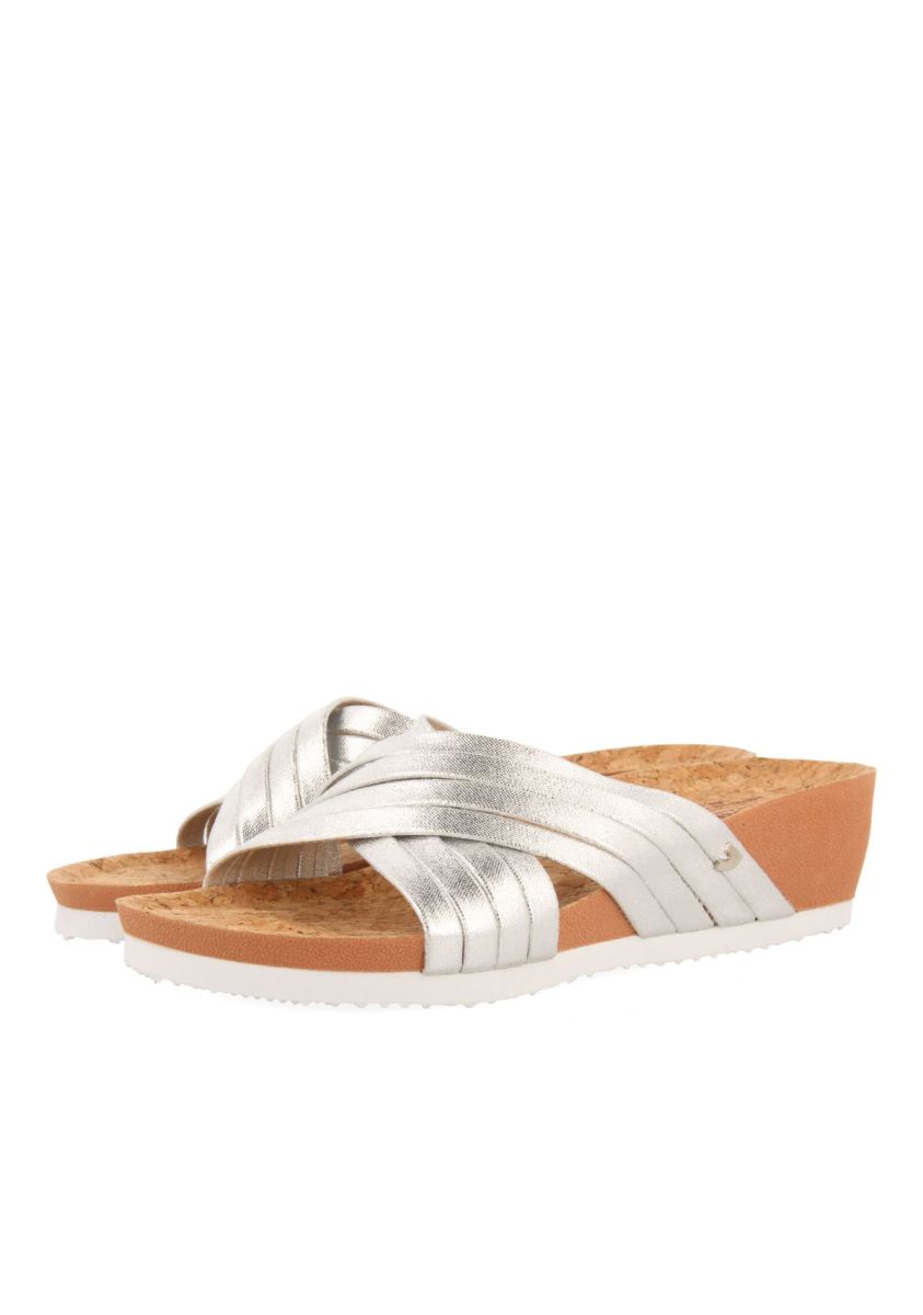 21000-chanclas-con-cu-a-y-tiras-plateadas-para-mujer-breage-plata-1.jpg