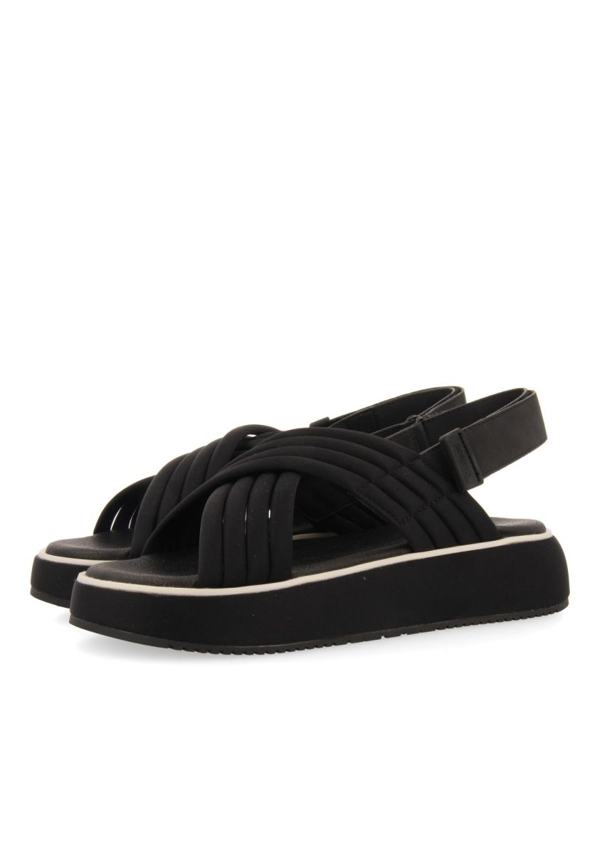 21107-sandalias-deportivas-negras-con-plataforma-para-mujer-bryher-negro-1.jpg