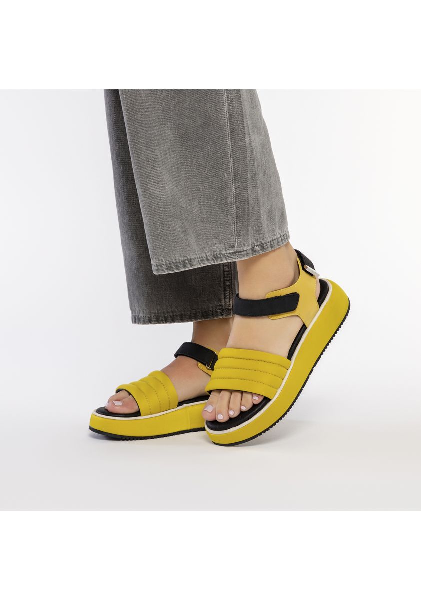 21165-sandalias-deportivas-color-mostaza-con-plataforma-para-mujer-cheval-mostaza-1.jpg