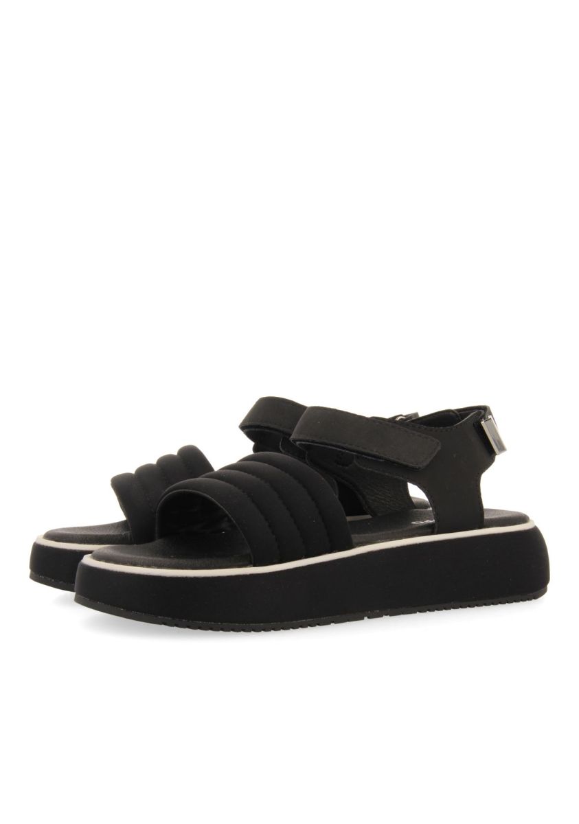 21173-sandalias-deportivas-color-negro-con-plataforma-para-mujer-cheval-negro-1.jpg