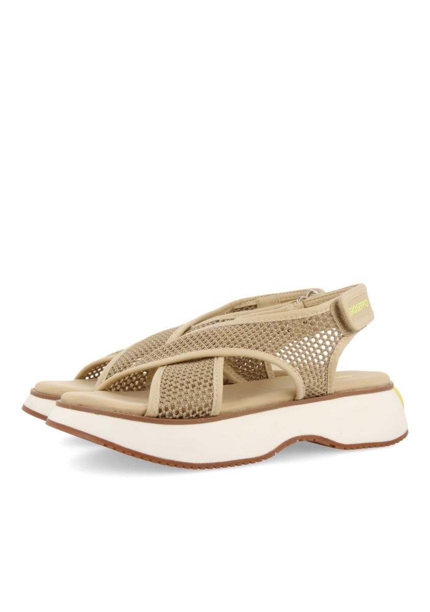 21181-sandalias-deportivas-beige-de-rejilla-para-mujer-valdina-beig-1.jpg
