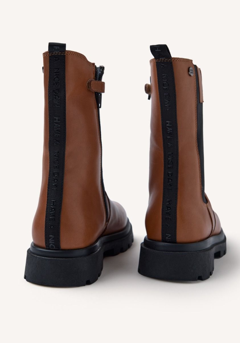 2124-botas-piel-duluth-cuero-1.jpg