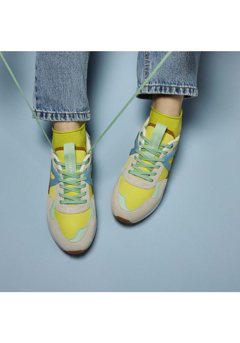 SNEAKERS AMARILLAS CON DETALLES MULTICOLOR PARA MUJER ADAIR - AMARILLO