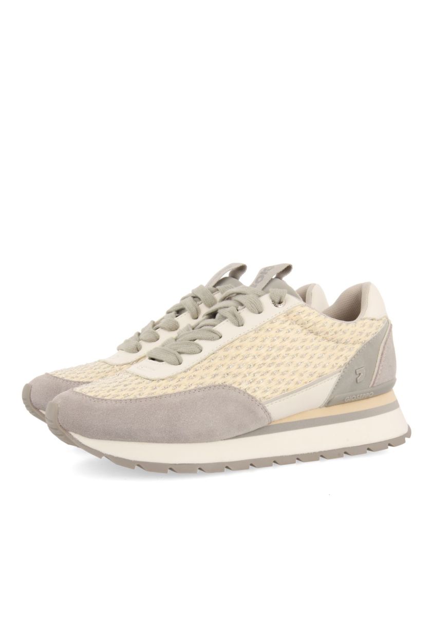 21319-sneakers-plateadas-con-detalles-trenzados-para-mujer-gaggi-plata-1.jpg