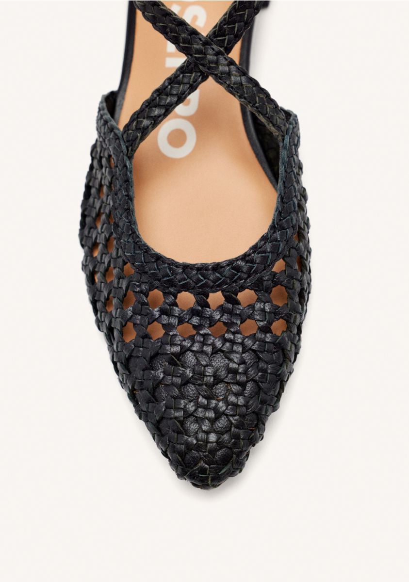 21415-bailarinas-de-piel-color-negro-con-trenzados-para-mujer-leskovic-negro-1.jpg