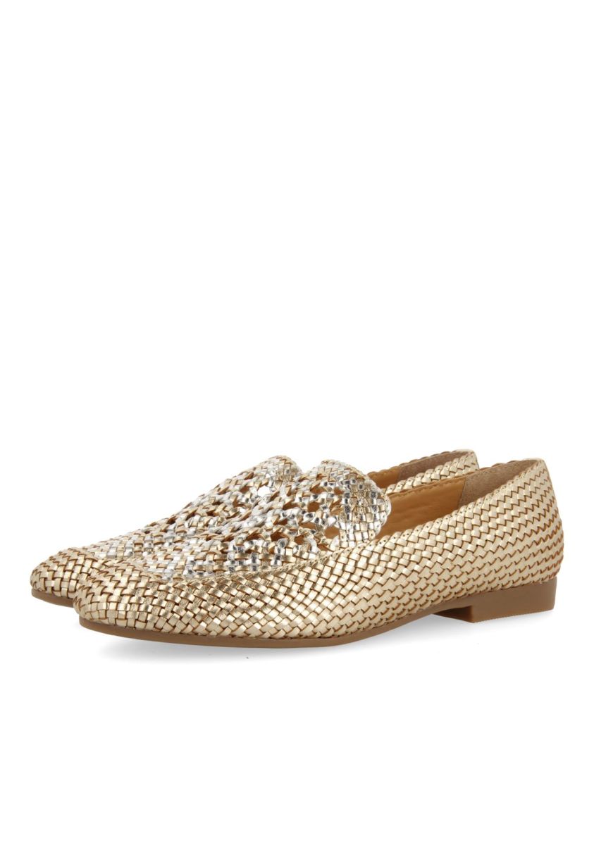 21440-mocasines-de-piel-trenzada-color-platino-con-detalle-bicolor-para-mujer-raddusa-platino-1.jpg