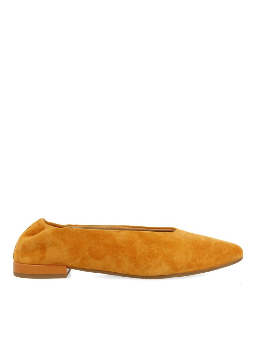 21568-bailarinas-de-piel-color-naranja-con-punta-fina-y-tal-n-fruncida-para-mujer-gageac-naranja-1.jpg