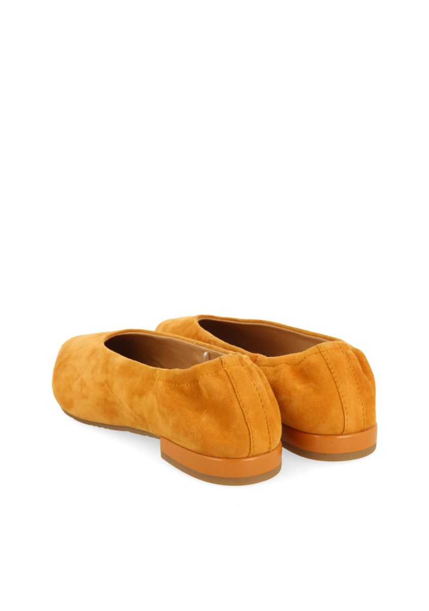 21568-bailarinas-de-piel-color-naranja-con-punta-fina-y-tal-n-fruncida-para-mujer-gageac-naranja-1.jpg