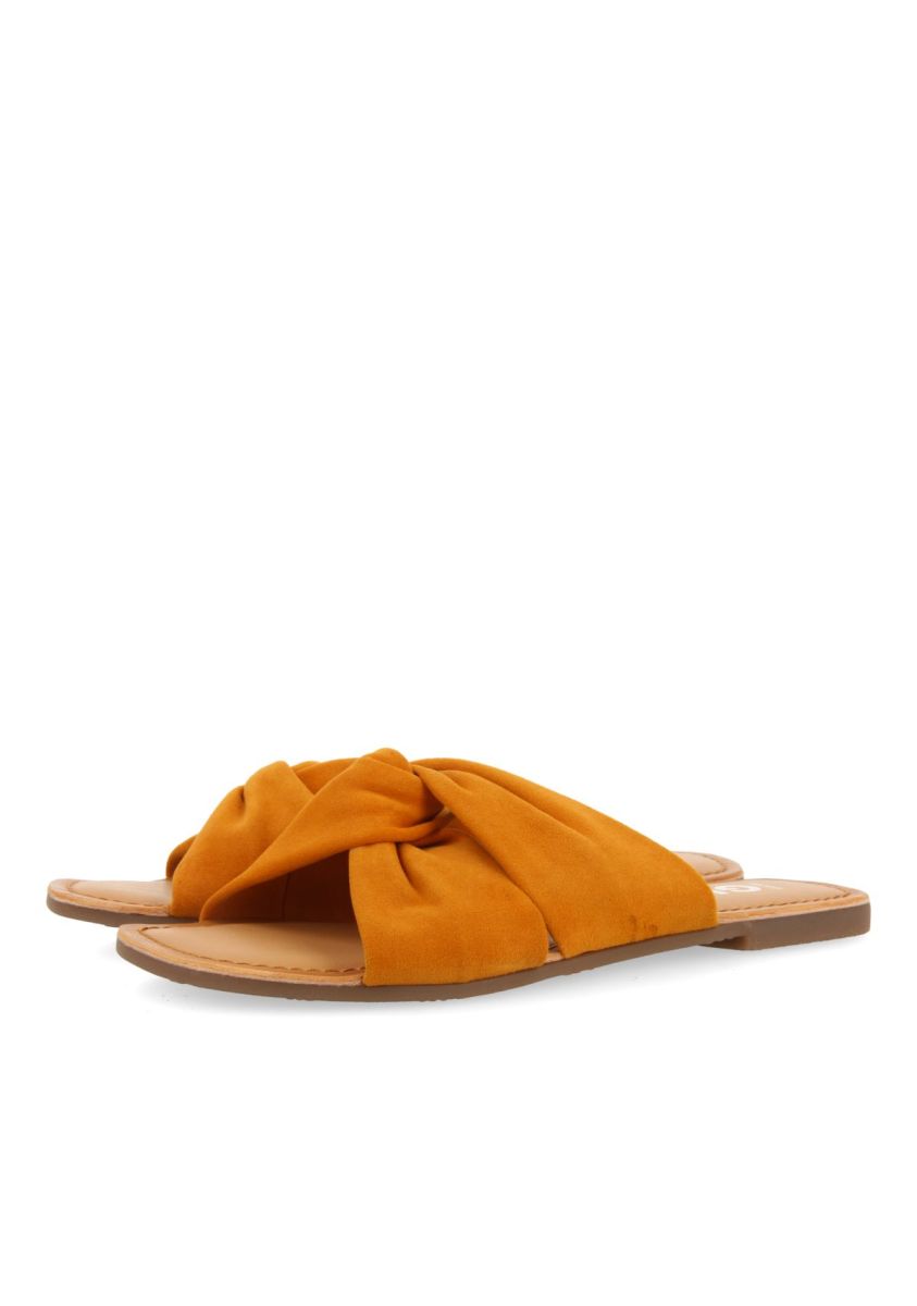 21611-sandalias-estilo-pala-naranjas-de-piel-para-mujer-agira-naranja-1.jpg
