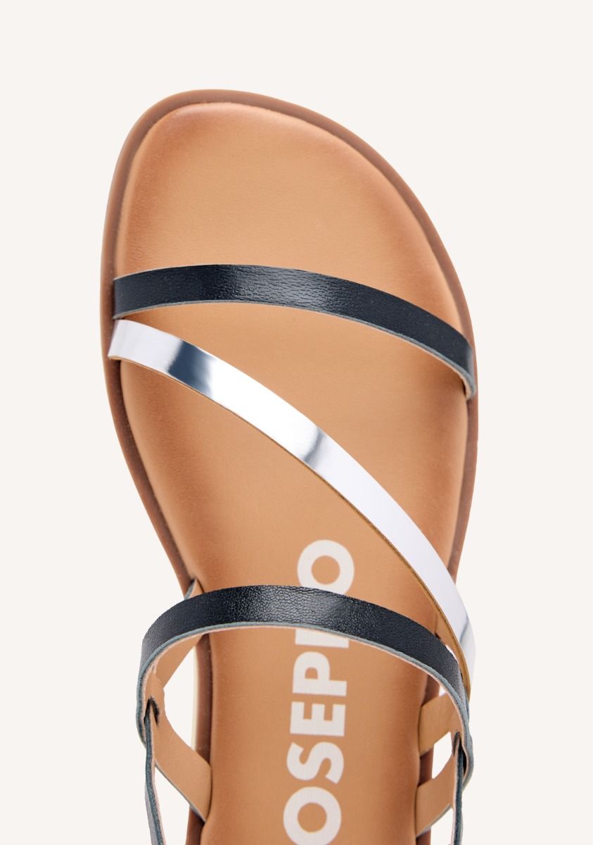 21725-sandalias-de-piel-con-tiras-negras-y-metalizadas-para-mujer-carbis-negro-1.jpg