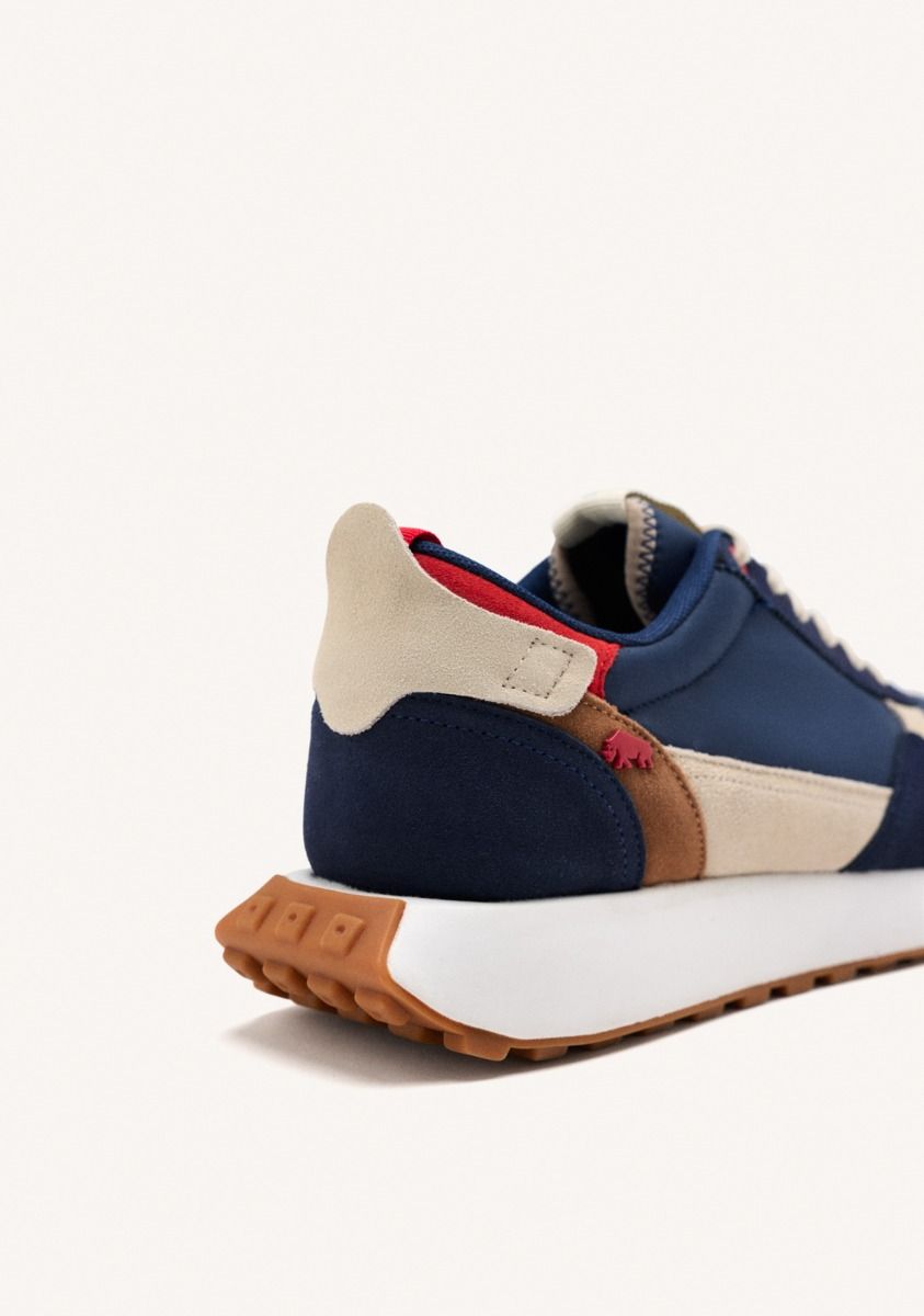 21938-sneakers-color-azul-marino-con-contrastes-de-color-para-hombre-zennor-marino-1.jpg