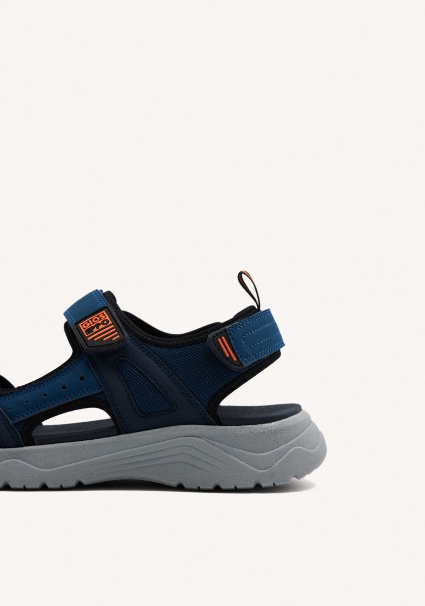 21985-sandalias-color-azul-marino-con-acentos-de-color-para-hombre-metkovic-marino-1.jpg