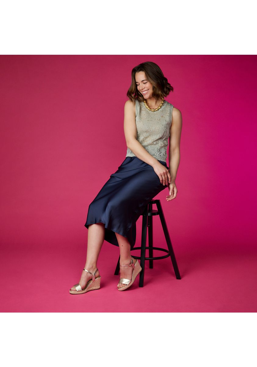 22090-sandalias-de-piel-color-platino-con-cu-a-de-yute-para-mujer-zhepe-platino-1.jpg