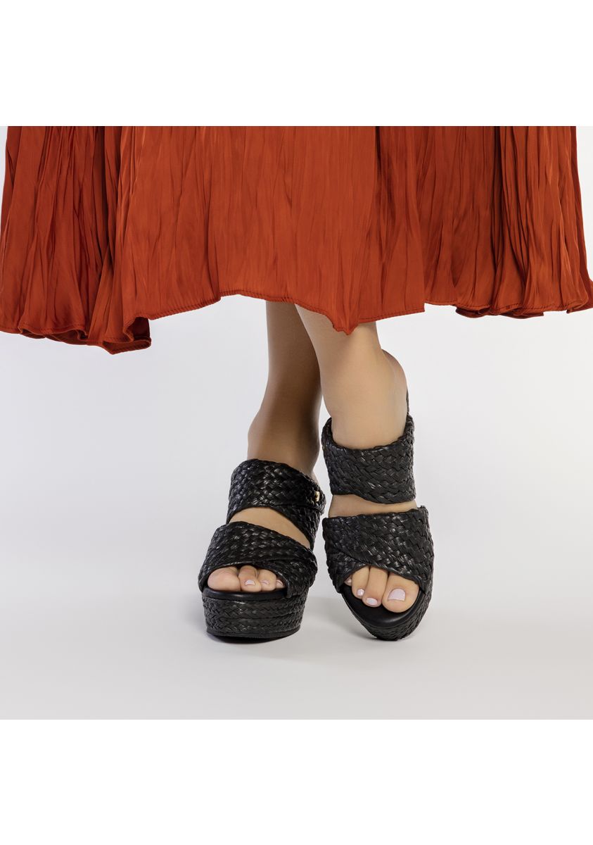 22272-sandalias-altas-de-cu-a-color-negro-estilo-mule-con-rafia-para-mujer-frazzano-negro-1.jpg