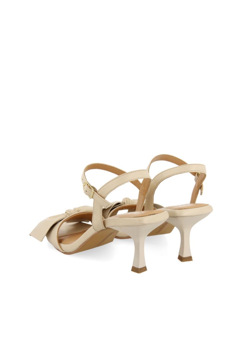 22281-sandalias-off-white-de-tac-n-fino-con-detalle-de-lazo-para-mujer-patti-off-white-1.jpg