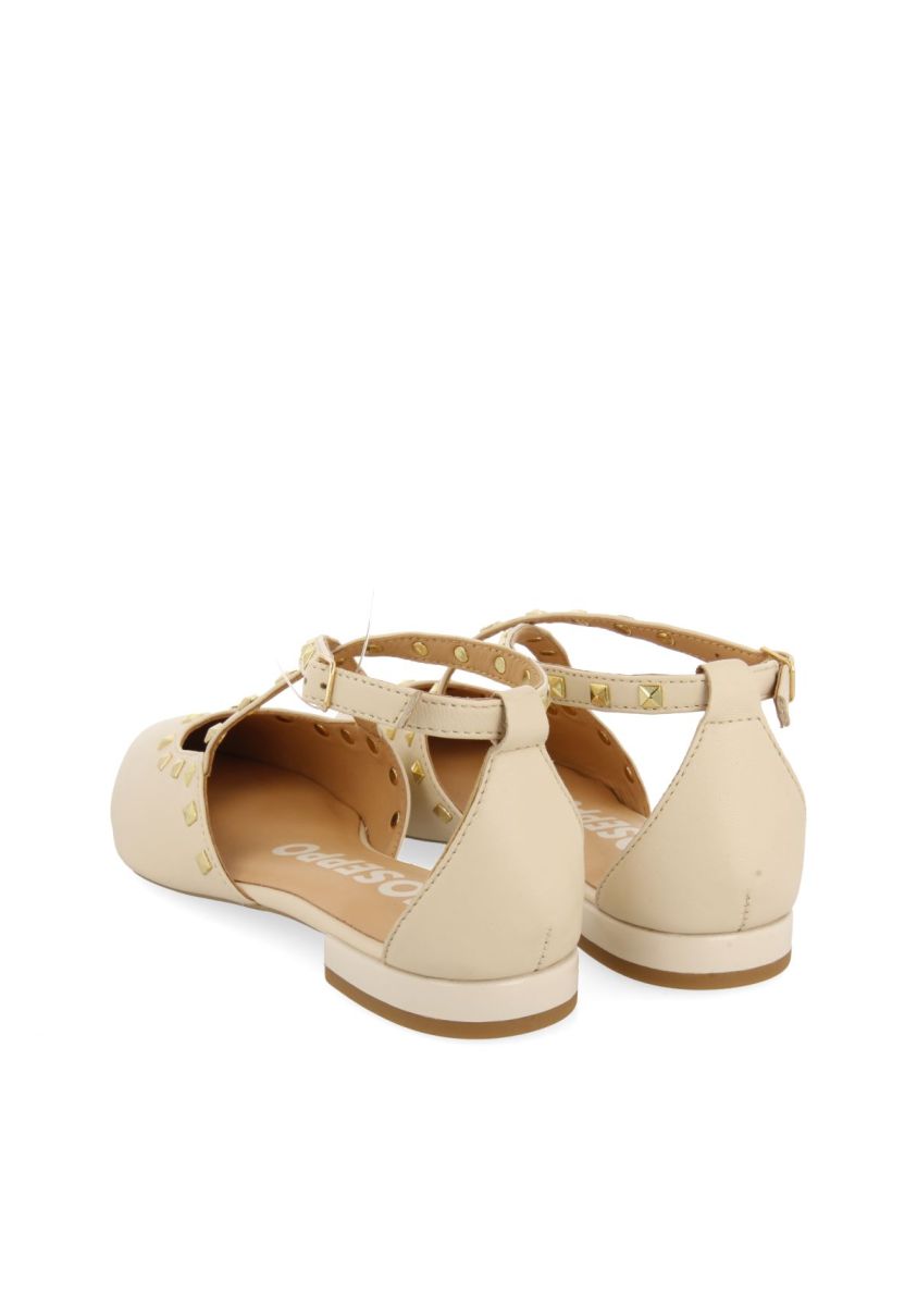 22363-bailarinas-de-piel-color-off-white-con-punta-fina-y-detalle-de-tachas-para-mujer-garcon-off-white-1.jpg