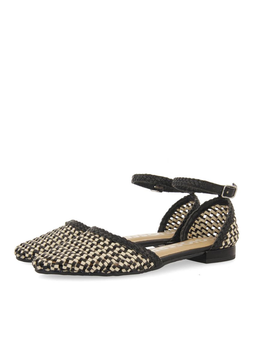 22380-bailarinas-bicolor-de-piel-trenzada-con-cierre-con-pulsera-para-mujer-konispol-negro-1.jpg