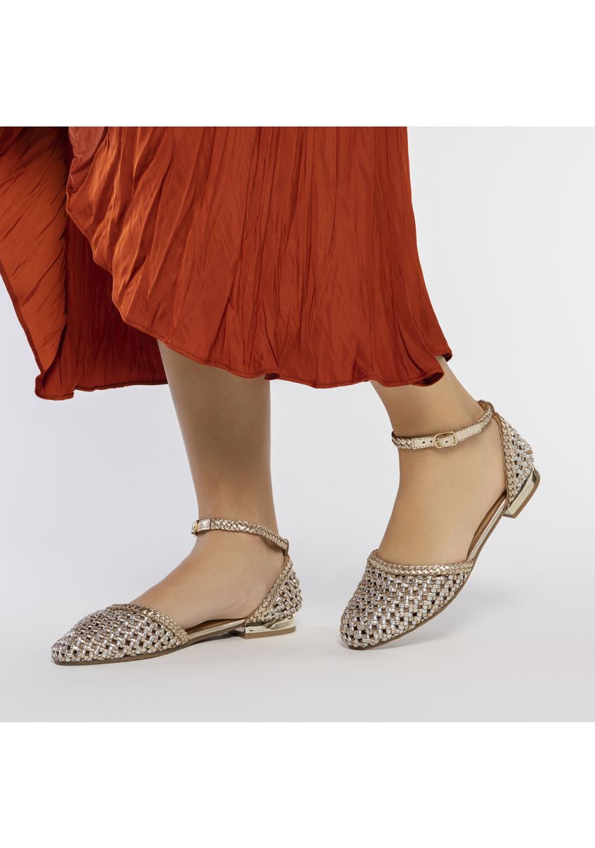 22388-bailarinas-doradas-de-piel-trenzada-con-cierre-con-pulsera-para-mujer-konispol-oro-1.jpg