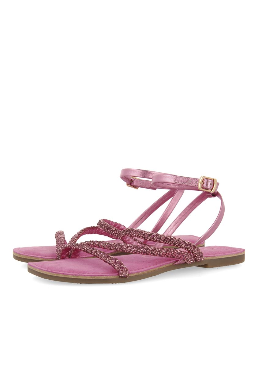 22413-sandalias-fucsia-de-piel-con-pedrer-a-para-mujer-sorlingas-fuxia-1.jpg