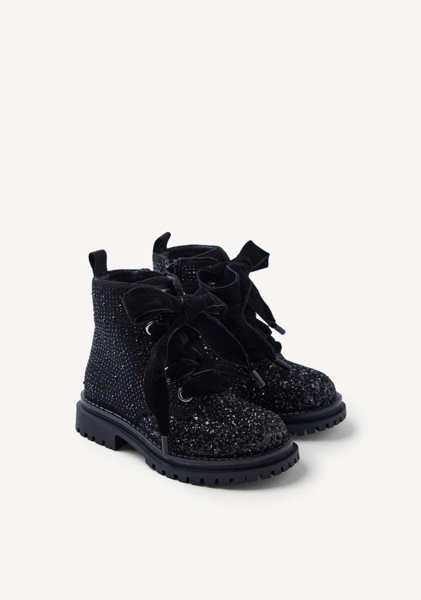 2244-botas-brillo-y-pedrer-a-finchley-negro-1.jpg