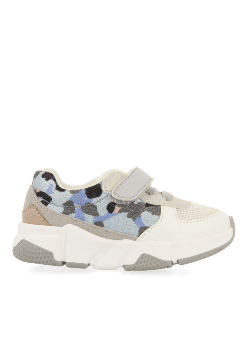 22620-sneakers-con-estampado-de-camuflaje-azul-y-cierre-ajustable-para-ni-os-klakar-camuflaje-1.jpg